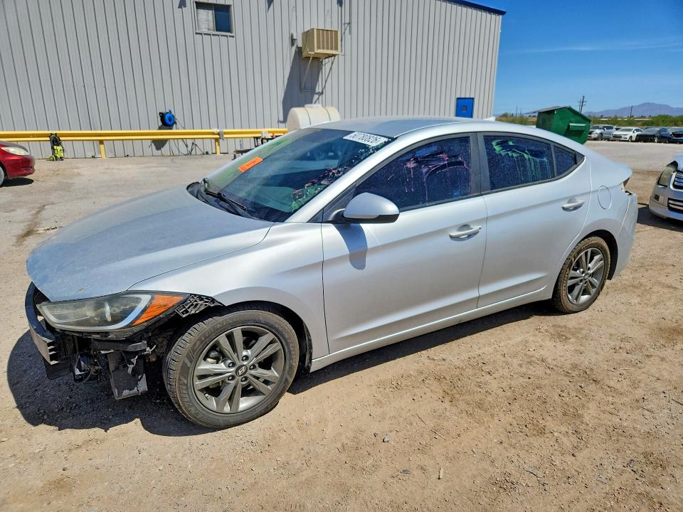 5NPD84LF2HH024140