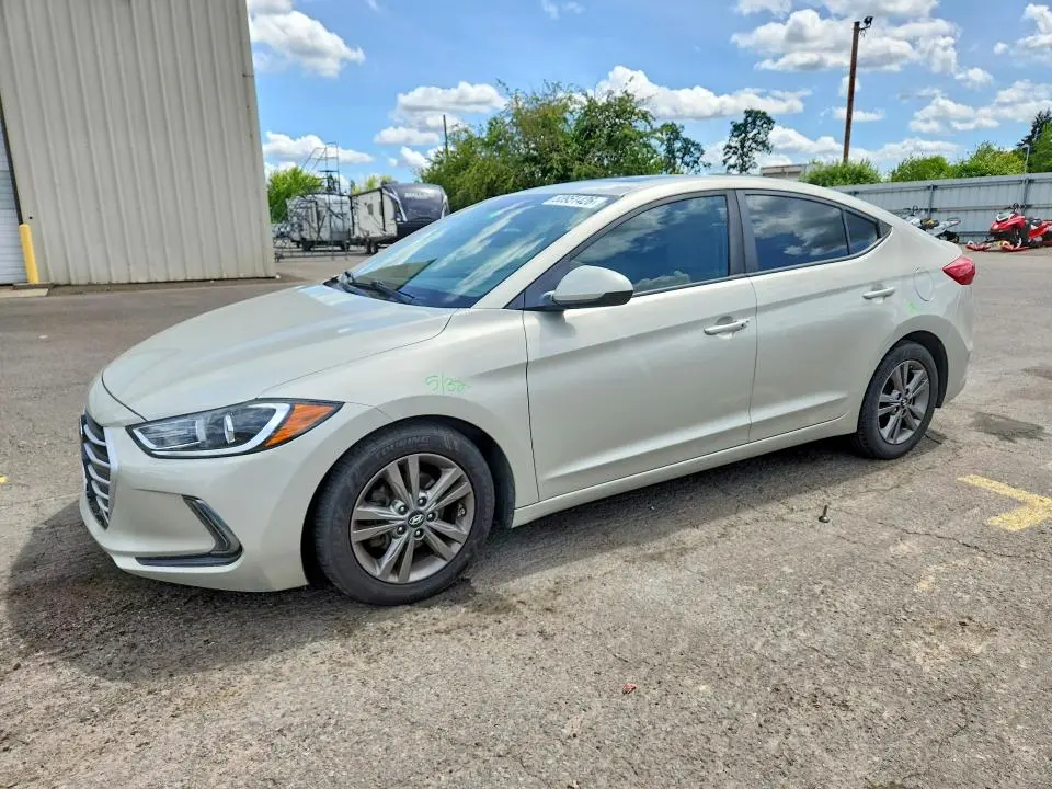 5NPD84LF2HH158193