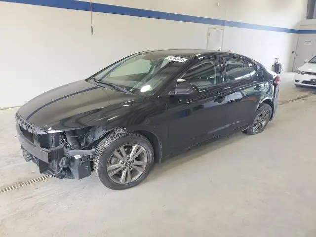 5NPD84LF2JH380240