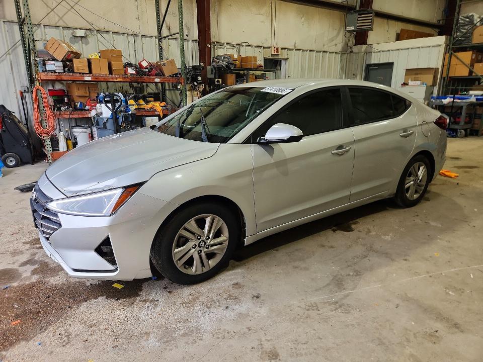 5NPD84LF2KH418535