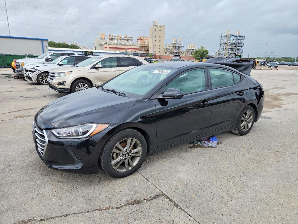 5NPD84LF6HH051518