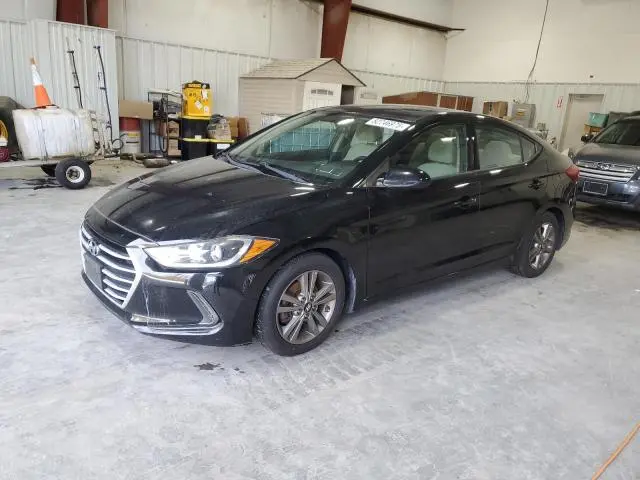 5NPD84LF6HH203832