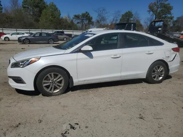 5NPE24AF3FH208329