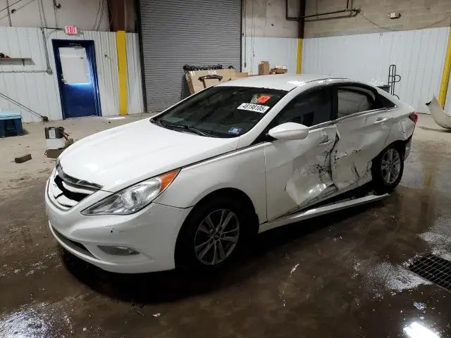 5NPEB4AC2DH522010