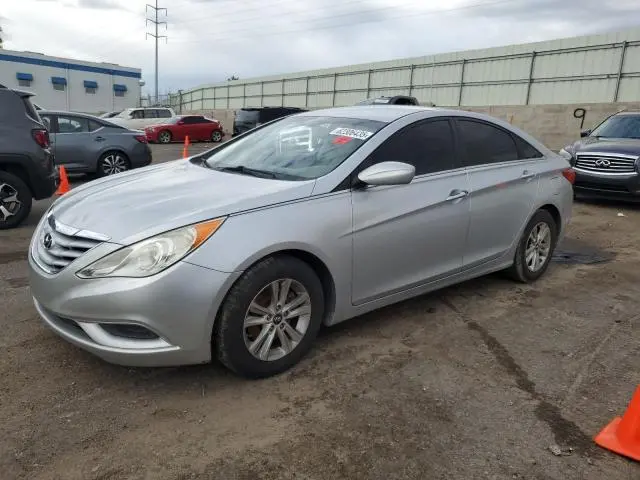 5NPEB4AC2DH695266