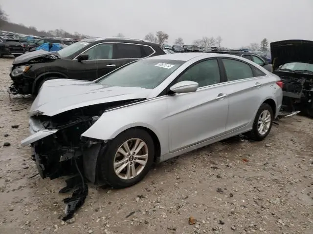 5NPEB4AC6DH705054