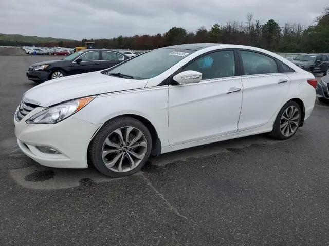 5NPEC4AB9DH690392