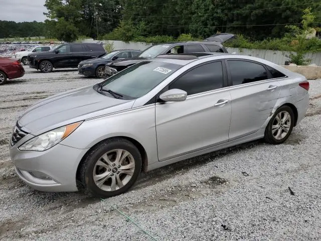 5NPEC4AC8DH693941