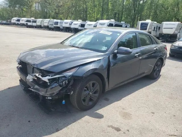 5NPLS4AG5NH085745