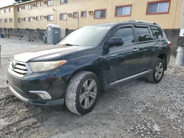 5TDDK3EH2CS151791