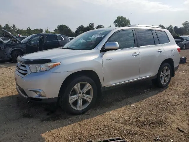 5TDDK3EH7CS133108