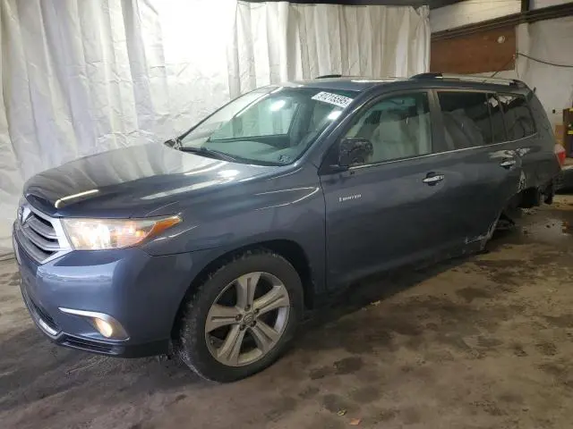 5TDDK3EH8CS172175