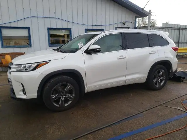 5TDDZRFH5JS847748