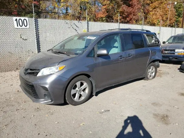 5TDKZ3DCXJS940664