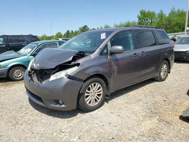 5TDYK3DC1CS259052
