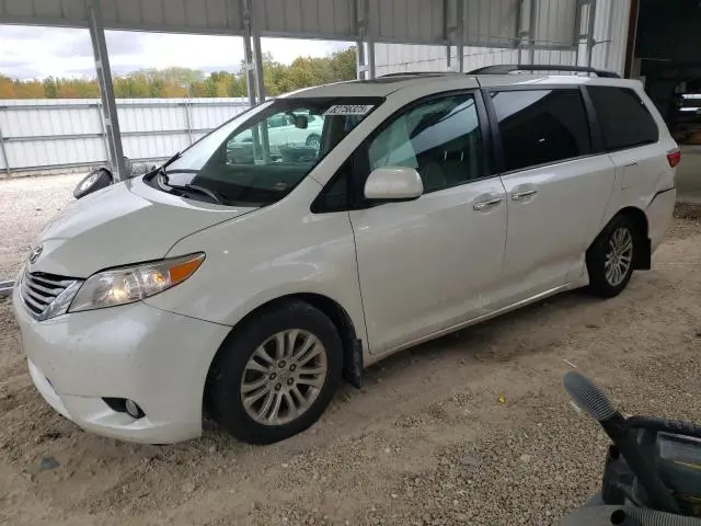5TDYK3DC1FS570307