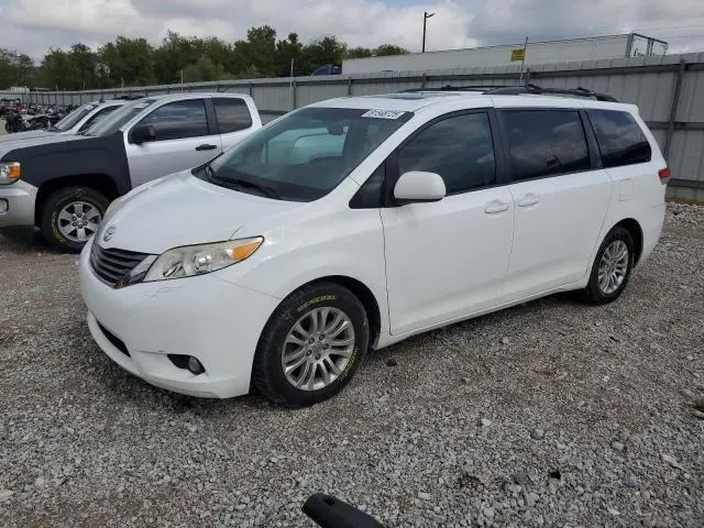 5TDYK3DC4CS222903