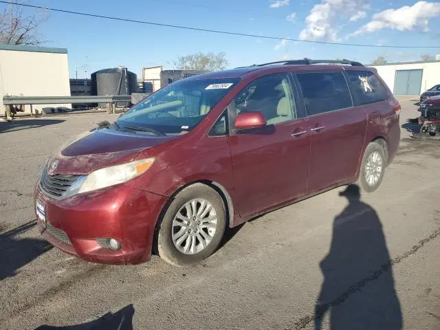 5TDYK3DC6CS254493