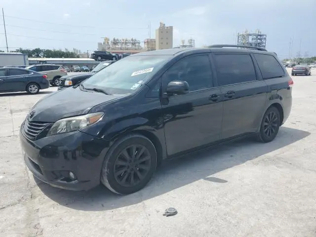 5TDYK3DC9CS242130