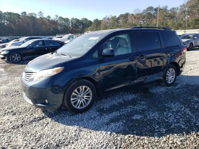 5TDYK3DC9CS266590