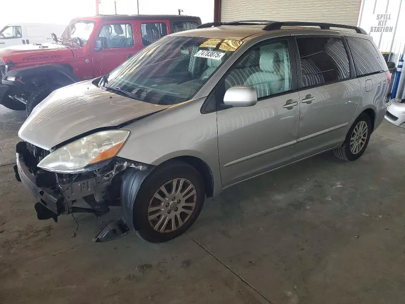 5TDYK4CC8AS295292