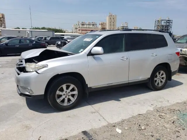 5TDZA3EH7CS019327