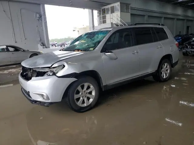 5TDZA3EH7CS029548