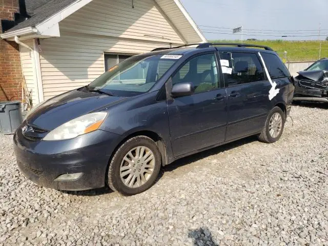 5TDZK22C18S200768