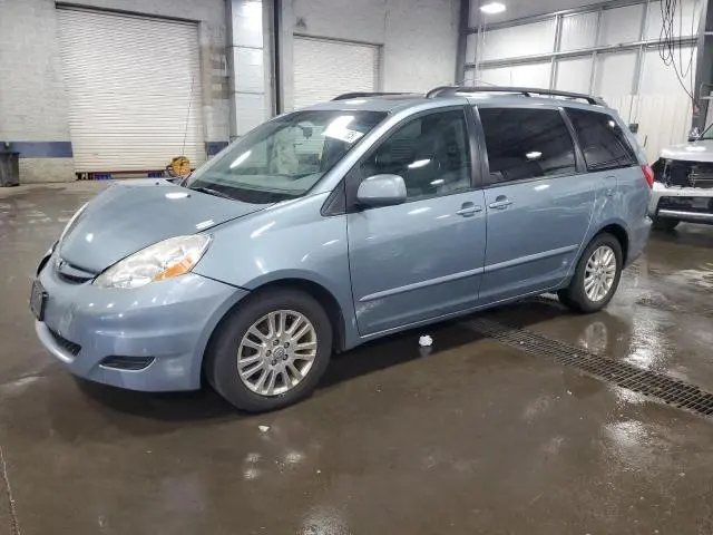 5TDZK22C18S223550