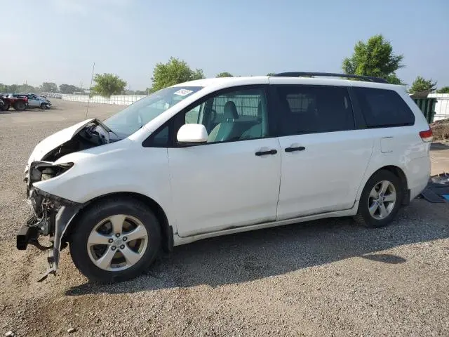 5TDZK3DC7CS256029