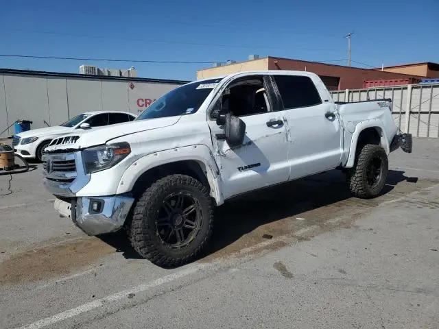 5TFDW5F10GX562642