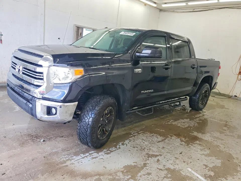 5TFDW5F15GX524548