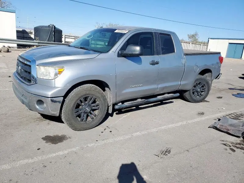 5TFUM5F14CX033842