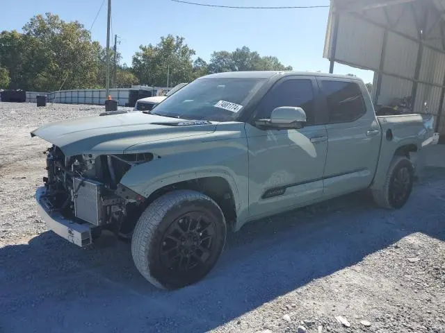 5TFWC5DB2RX075989