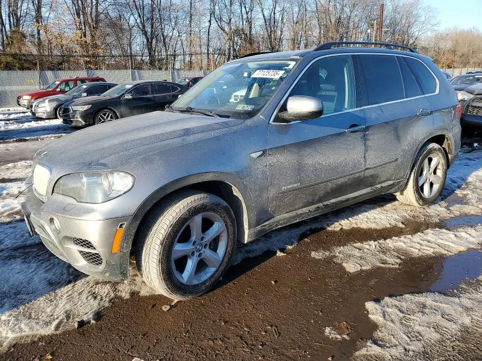 5UXZV8C52BL418820