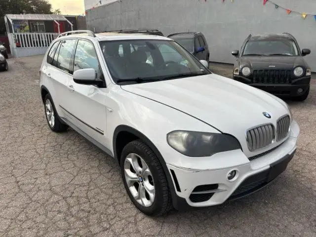 5UXZV8C53BL417806
