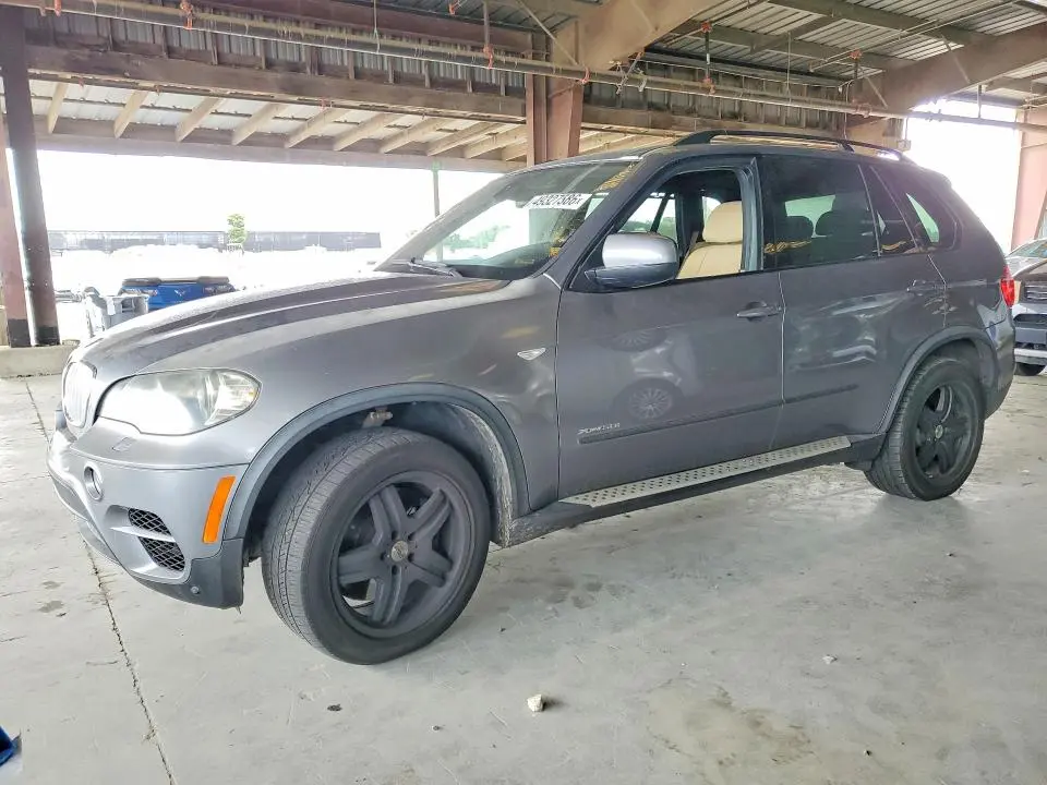 5UXZV8C56BL418013