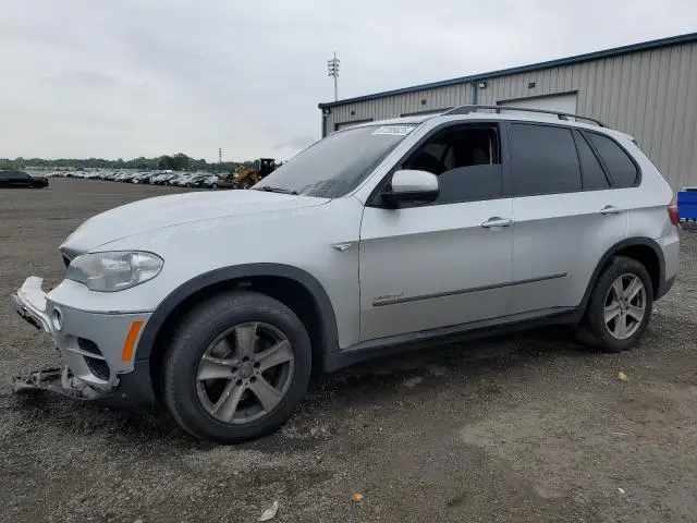 5UXZW0C52CL672883