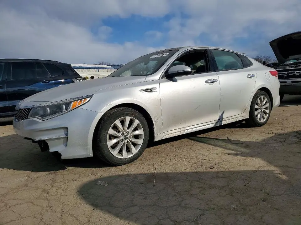 5XXGU4L38GG081256