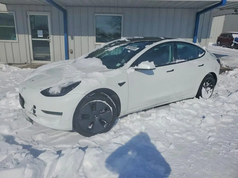 5YJ3E1EB7MF078619