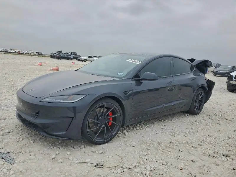 5YJ3E1ET8RF833650