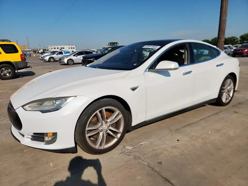 5YJSA1CG8DFP14082