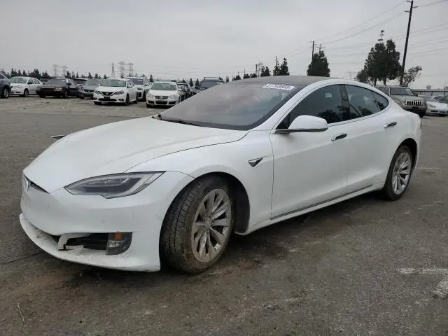 5YJSA1E21JF297028