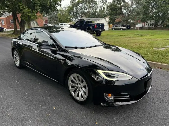 5YJSA1E23GF137466