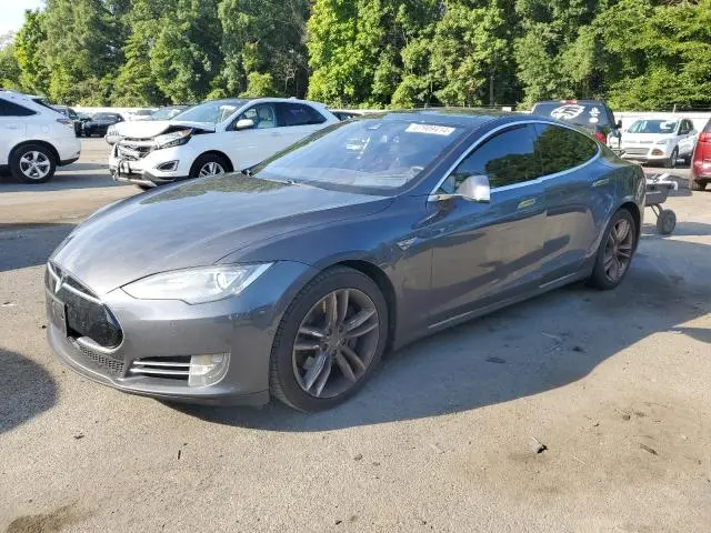 5YJSA1E26GF130723