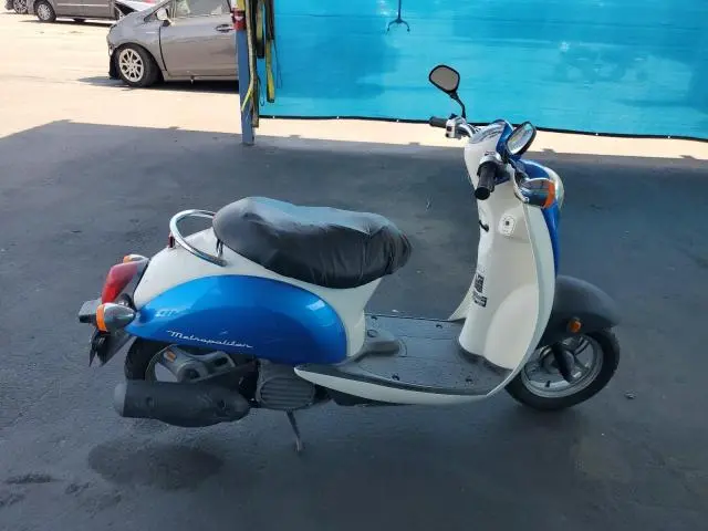 JH2AF60099K703238
