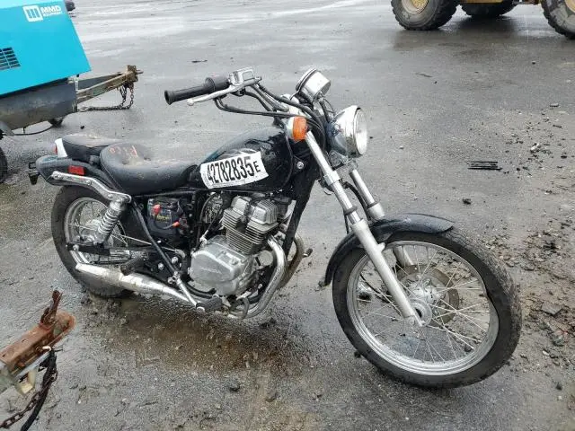 JH2MC135XGK000695
