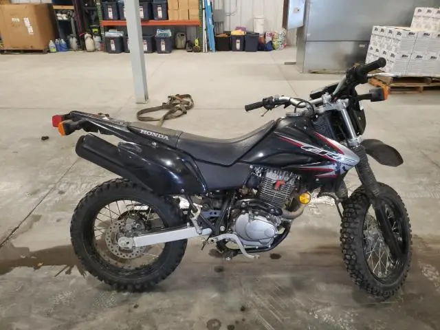 JH2MD37599K000595