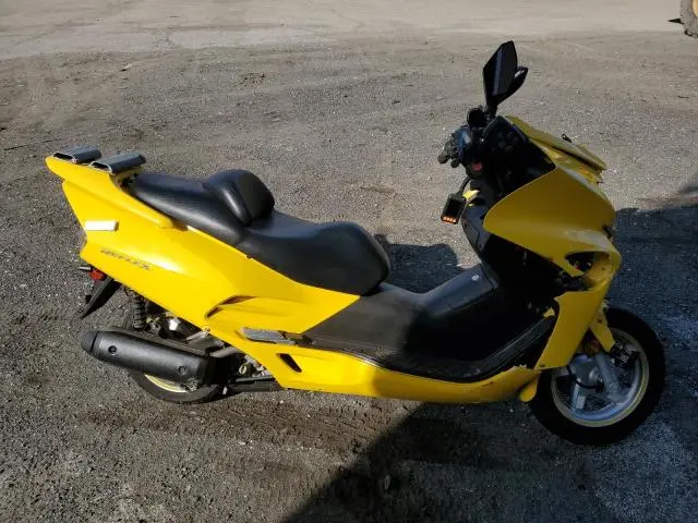 JH2MF06173K101682