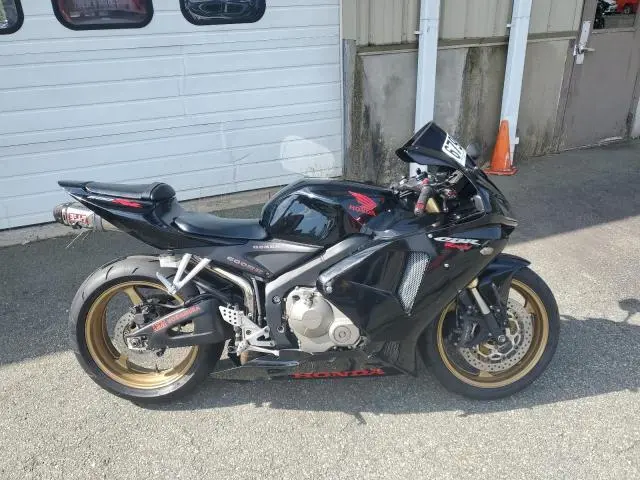 JH2PC37006M305763